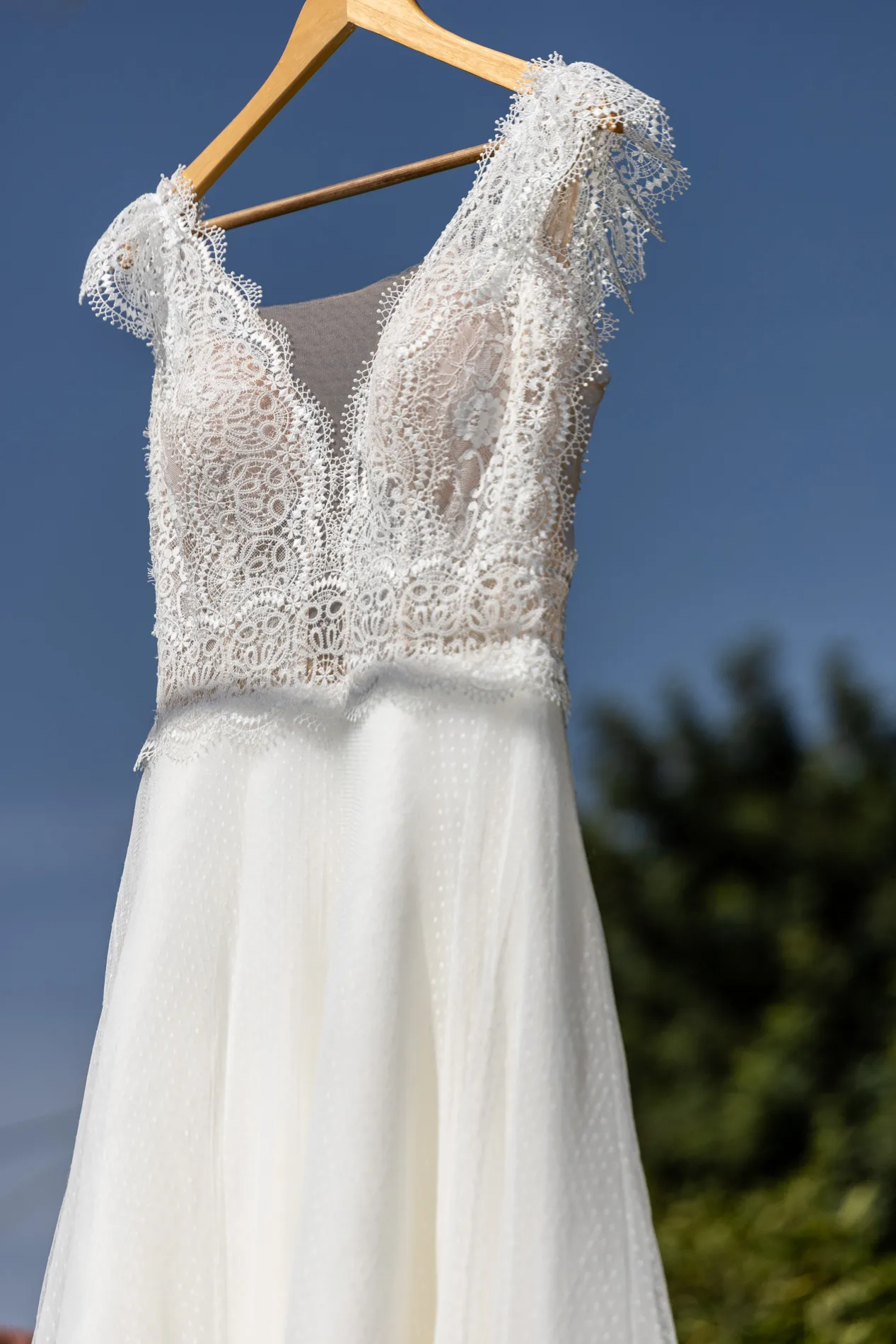 wedding dress